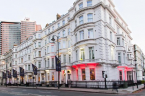 Park International Hotel, London